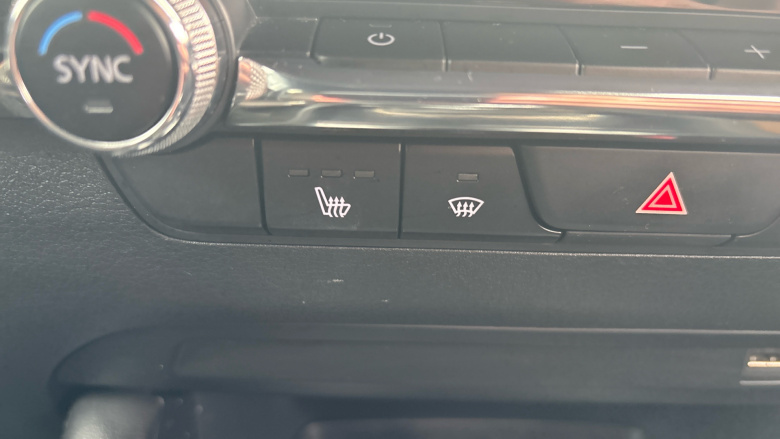 Mazda 3 2.0 e-Skyactiv G MHEV Sport Lux 5dr Petrol Hatchback